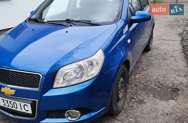 Хэтчбек Chevrolet Aveo 2008 в Яготине