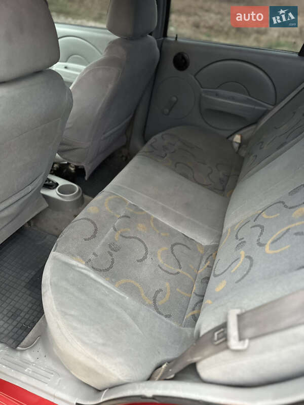 Седан Chevrolet Aveo 2005 в Тернополі