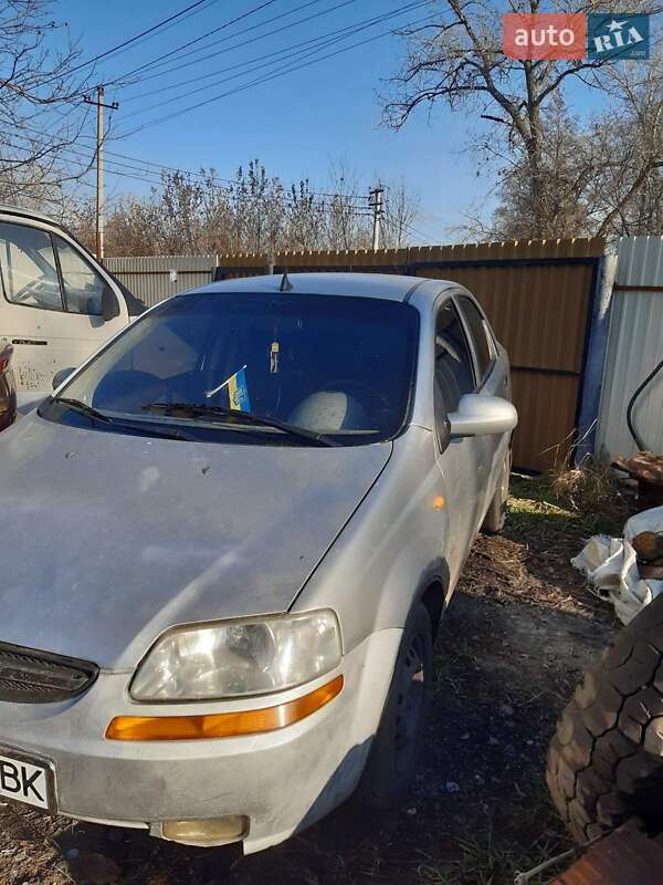 Седан Chevrolet Aveo 2005 в Полтаве