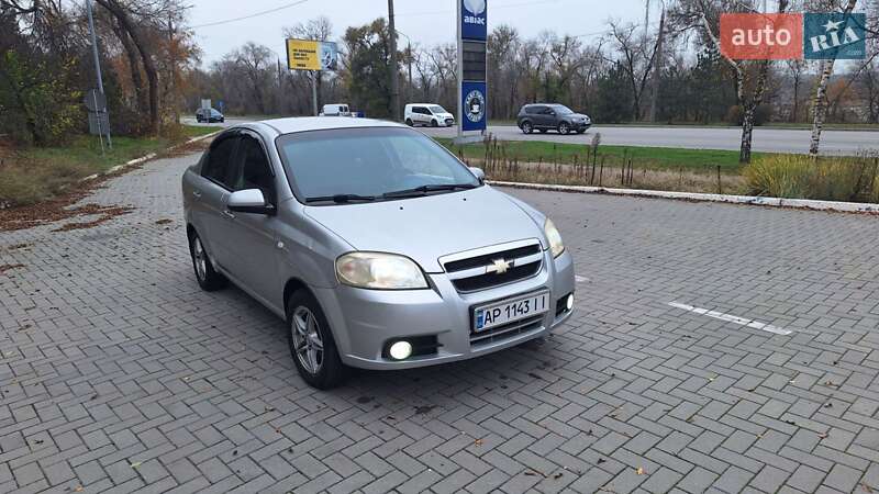 Седан Chevrolet Aveo 2006 в Запоріжжі