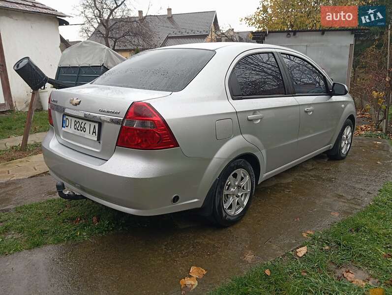 Седан Chevrolet Aveo 2008 в Стрые