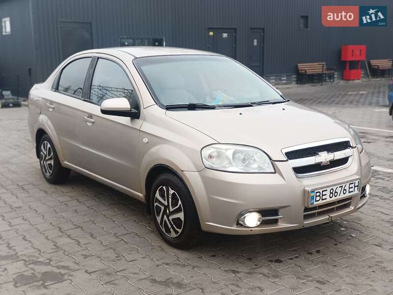 Седан Chevrolet Aveo 2007 в Новому Бузі