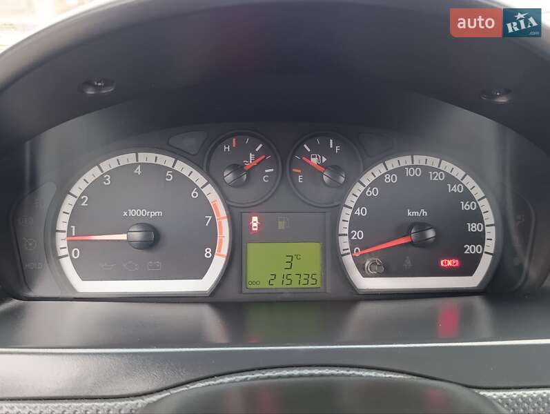 Седан Chevrolet Aveo 2008 в Харькове