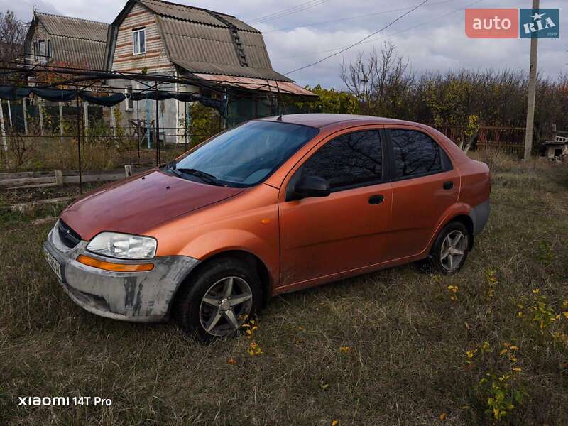Седан Chevrolet Aveo 2005 в Павлограде