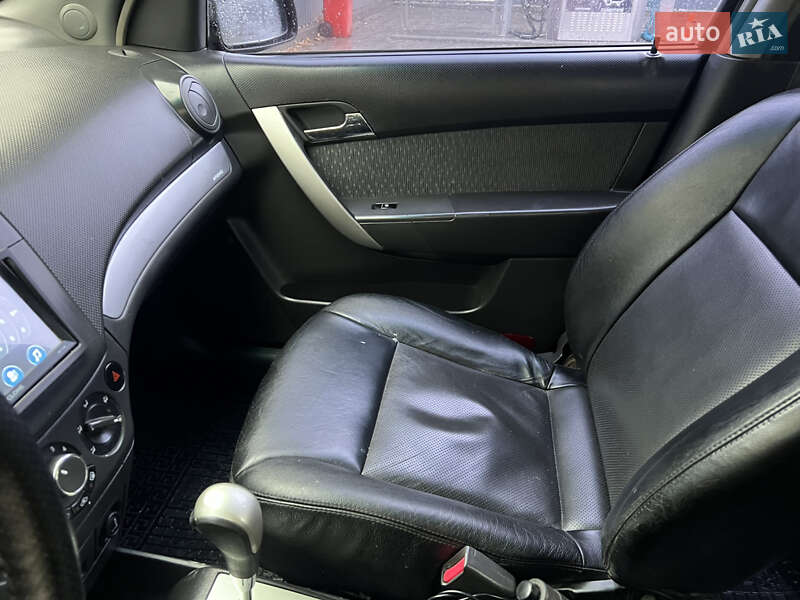 Седан Chevrolet Aveo 2008 в Хмельницком