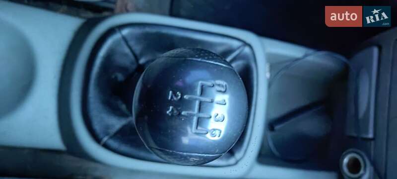 Седан Chevrolet Aveo 2005 в Надворной