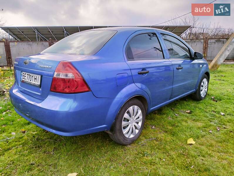 Седан Chevrolet Aveo 2007 в Николаеве