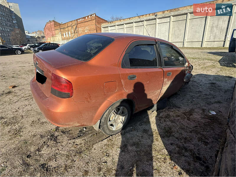 Седан Chevrolet Aveo 2006 в Кропивницком