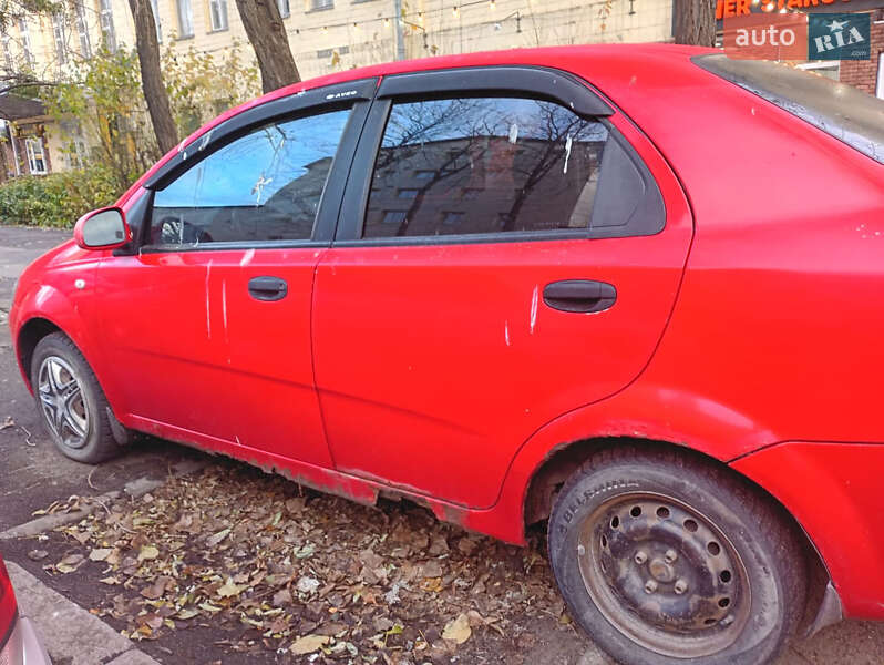 Седан Chevrolet Aveo 2006 в Киеве