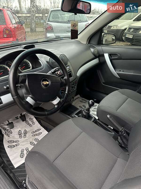 Седан Chevrolet Aveo 2010 в Смеле фото 8 Седан Chevrolet Aveo 2010 в Смеле
