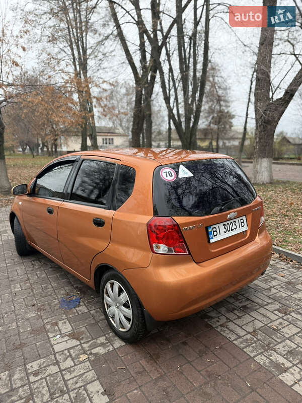 Хэтчбек Chevrolet Aveo 2006 в Прилуках