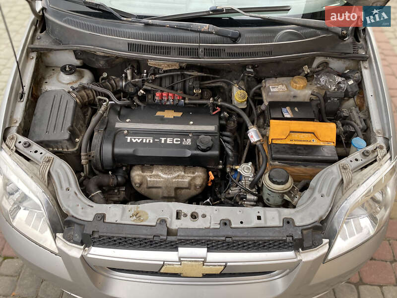 Седан Chevrolet Aveo 2007 в Дунаевцах