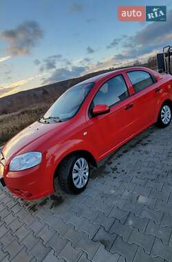 Седан Chevrolet Aveo 2008 в Киеве