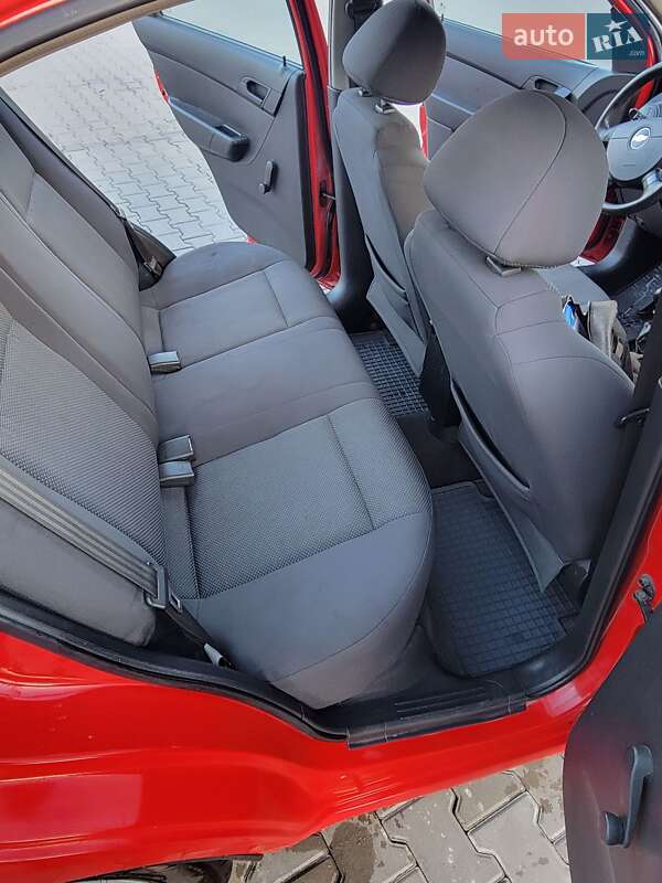 Седан Chevrolet Aveo 2008 в Киеве фото 10 Седан Chevrolet Aveo 2008 в Киеве