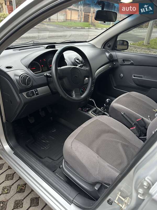 Седан Chevrolet Aveo 2008 в Харкові