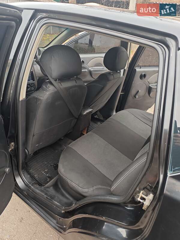 Хэтчбек Chevrolet Aveo 2006 в Краматорске фото 12 Хэтчбек Chevrolet Aveo 2006 в Краматорске