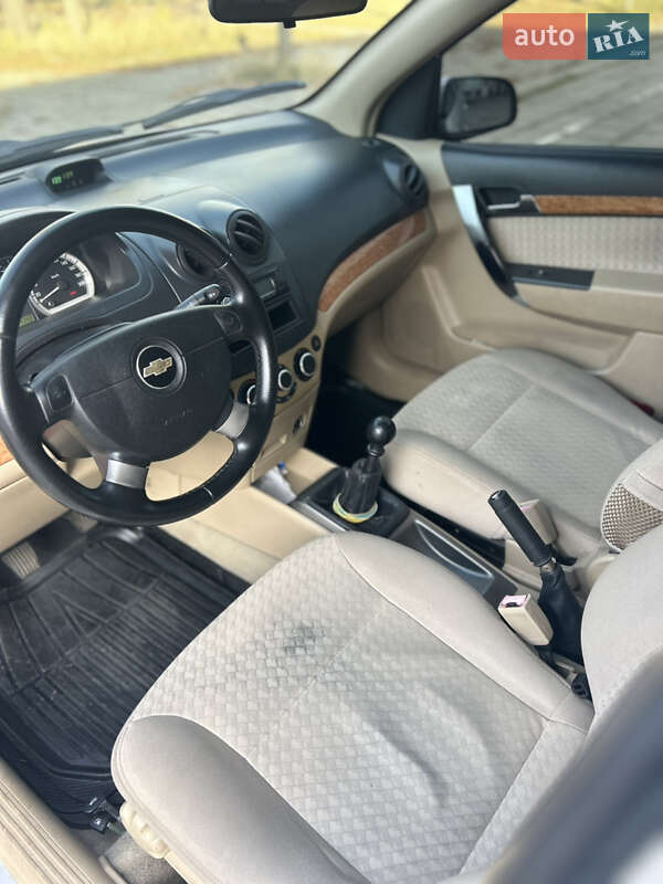 Седан Chevrolet Aveo 2007 в Запорожье