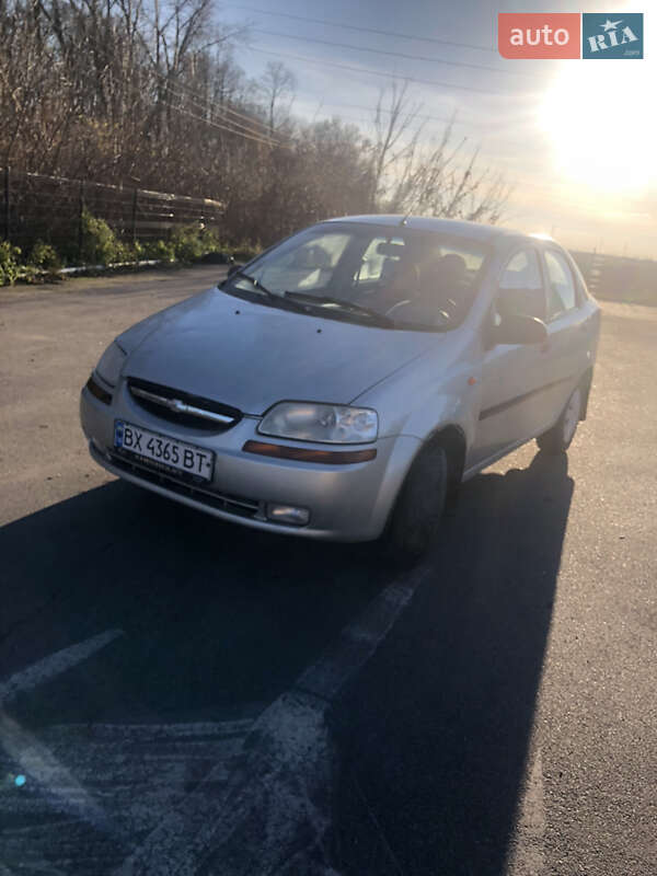 Седан Chevrolet Aveo 2005 в Козятині
