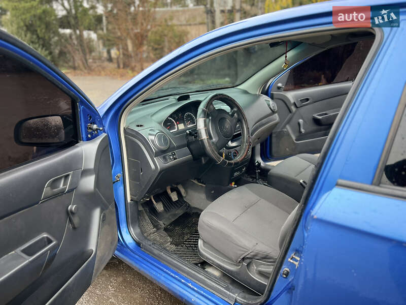 Седан Chevrolet Aveo 2008 в Гайсине