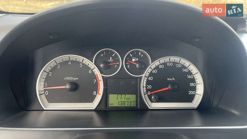 Седан Chevrolet Aveo 2010 в Черкассах