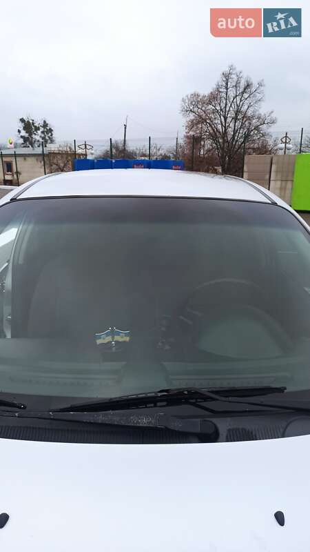 Седан Chevrolet Aveo 2007 в Умани