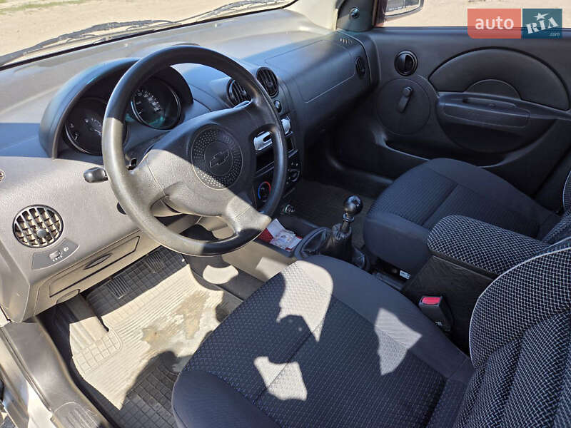Седан Chevrolet Aveo 2005 в Днепре фото 9 Седан Chevrolet Aveo 2005 в Днепре