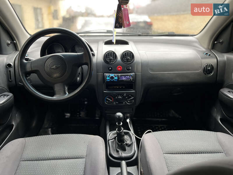 Седан Chevrolet Aveo 2005 в Бердичеве фото 10 Седан Chevrolet Aveo 2005 в Бердичеве
