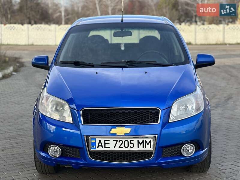 Хэтчбек Chevrolet Aveo 2011 в Павлограде