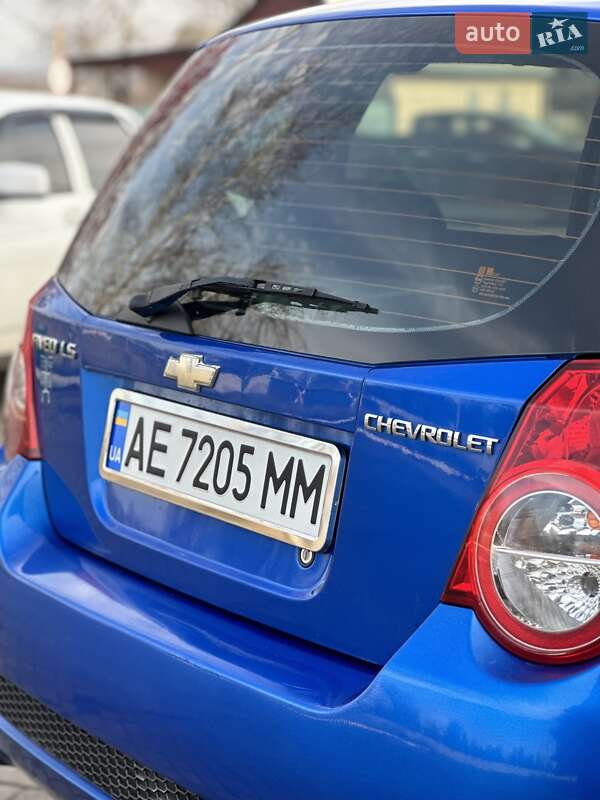 Хэтчбек Chevrolet Aveo 2011 в Павлограде