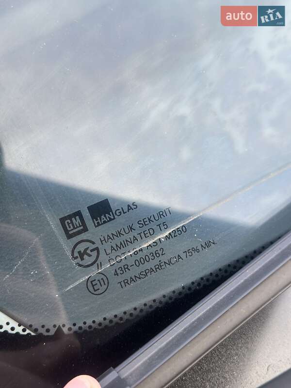 Хэтчбек Chevrolet Aveo 2011 в Павлограде