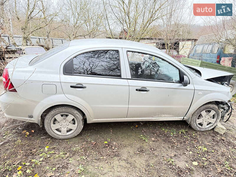 Седан Chevrolet Aveo 2011 в Каменец-Подольском