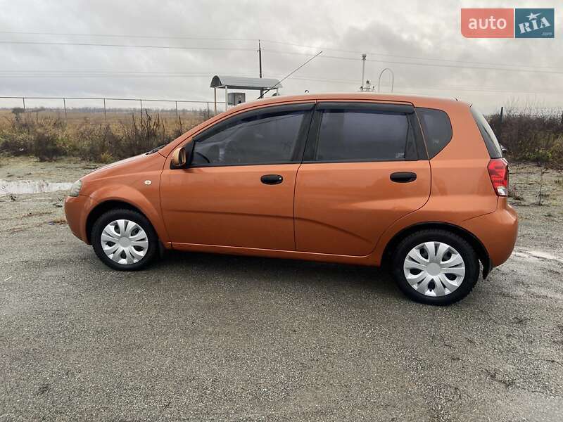 Хэтчбек Chevrolet Aveo 2006 в Вышгороде фото 3 Хэтчбек Chevrolet Aveo 2006 в Вышгороде