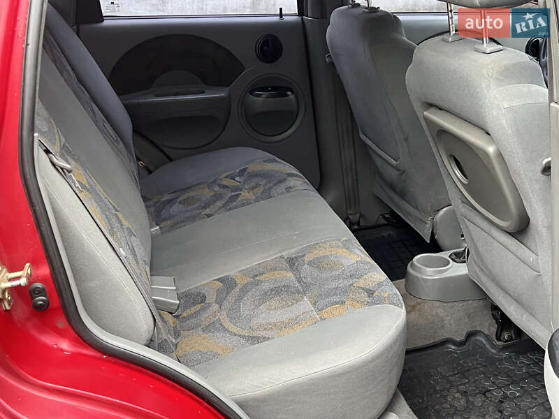 Хэтчбек Chevrolet Aveo 2005 в Кицмани