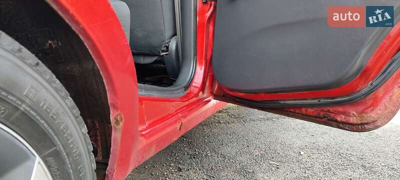 Седан Chevrolet Aveo 2011 в Харькове