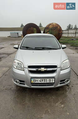 Седан Chevrolet Aveo 2007 в Подольске