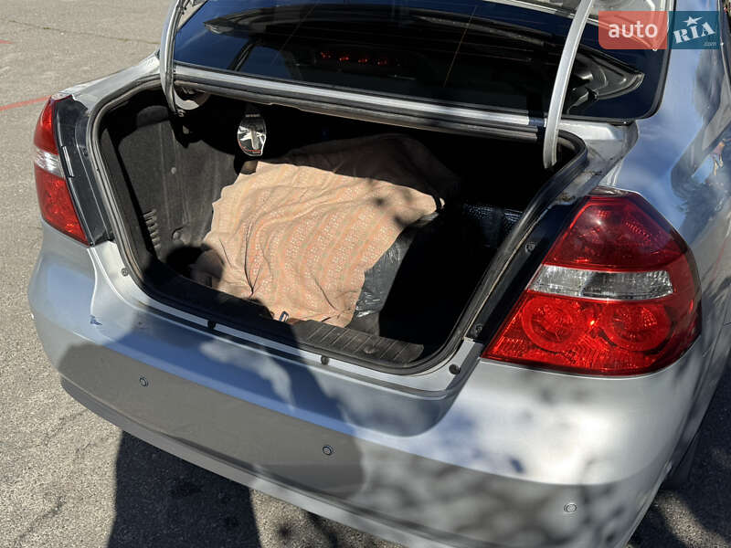 Седан Chevrolet Aveo 2008 в Киеве фото 12 Седан Chevrolet Aveo 2008 в Киеве