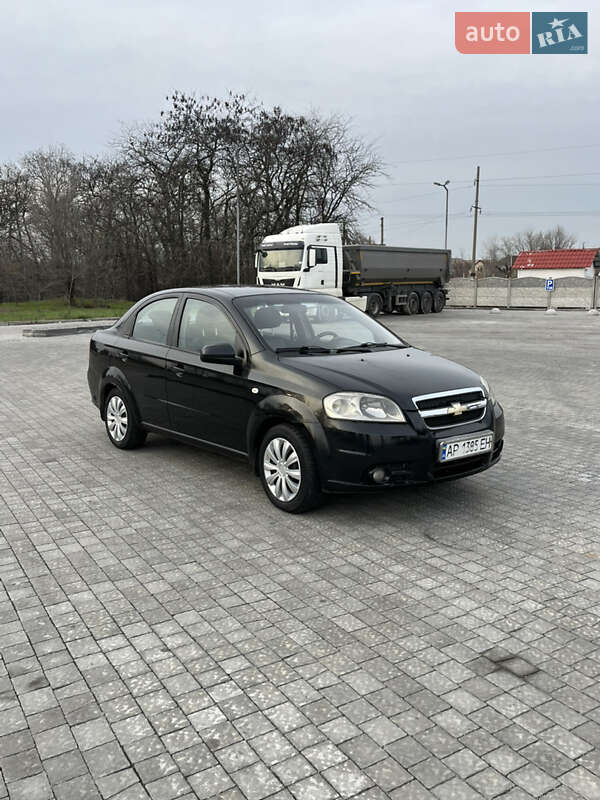 Седан Chevrolet Aveo 2007 в Запорожье