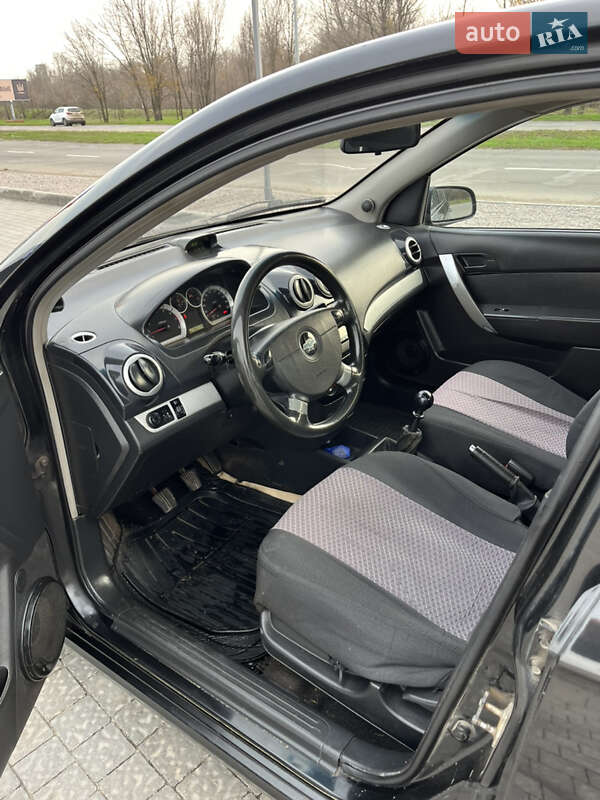 Седан Chevrolet Aveo 2007 в Запорожье