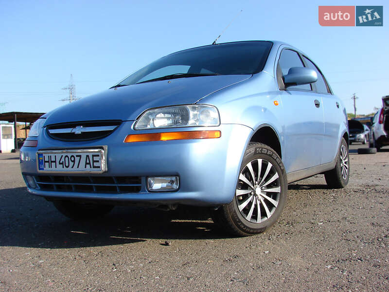 Chevrolet Aveo 2004