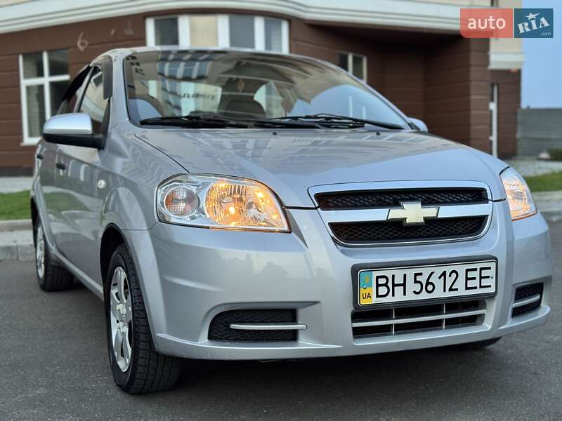 Седан Chevrolet Aveo 2006 в Николаеве