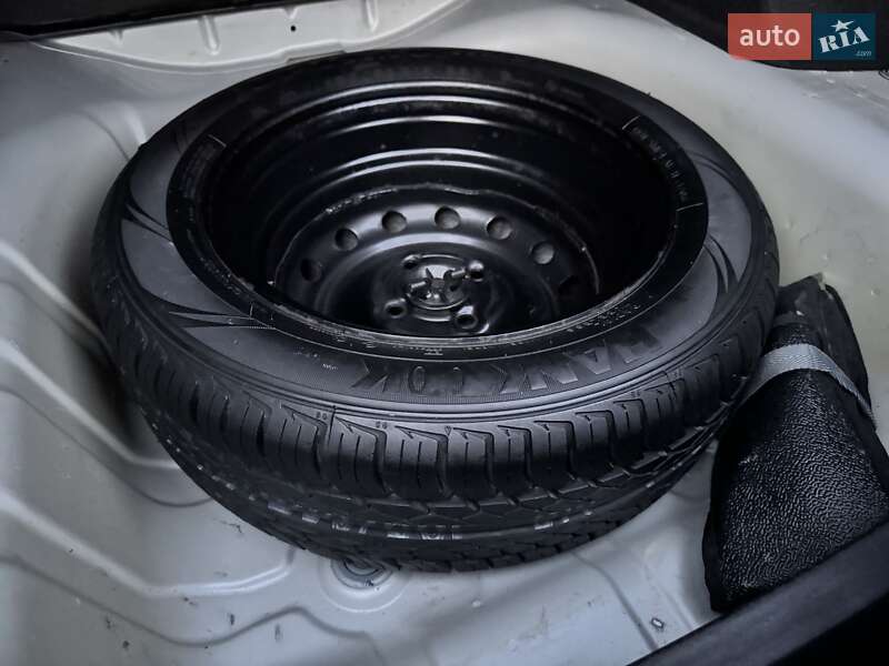 Седан Chevrolet Aveo 2006 в Николаеве