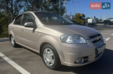 Седан Chevrolet Aveo 2008 в Киеве