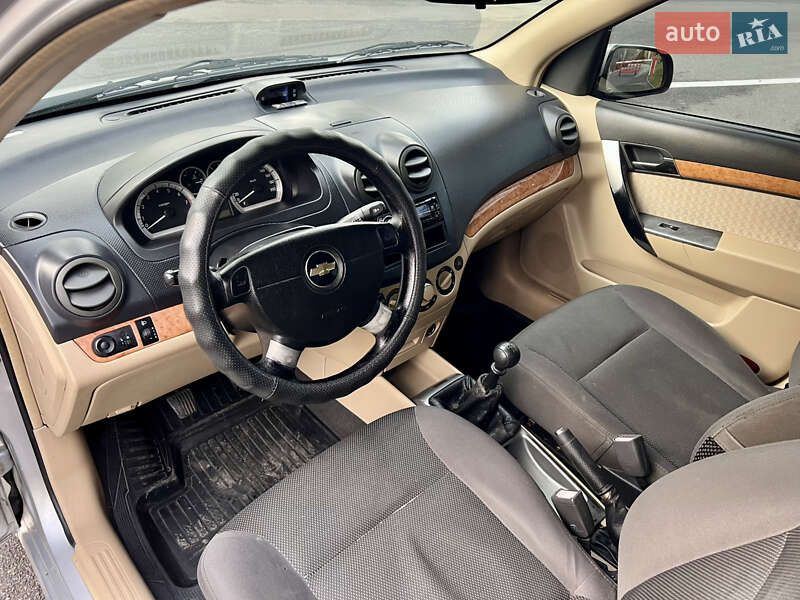 Седан Chevrolet Aveo 2008 в Харкові
