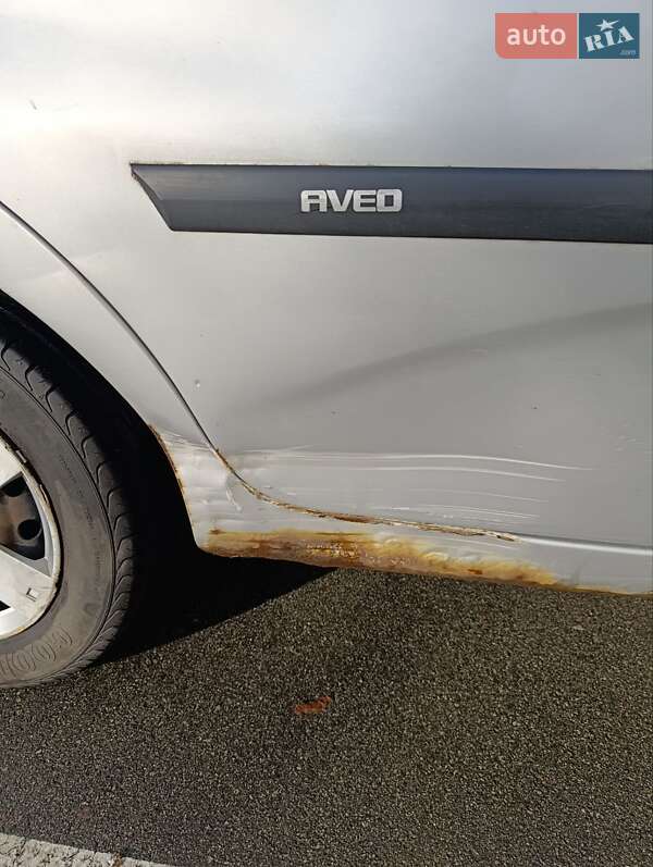 Хэтчбек Chevrolet Aveo 2008 в Киеве
