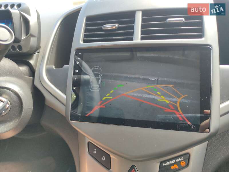 Седан Chevrolet Aveo 2011 в Житомире