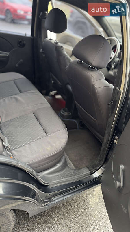 Хэтчбек Chevrolet Aveo 2008 в Киеве фото 12 Хэтчбек Chevrolet Aveo 2008 в Киеве