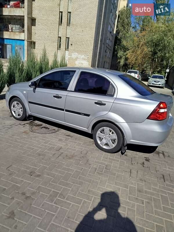 Седан Chevrolet Aveo 2008 в Запорожье