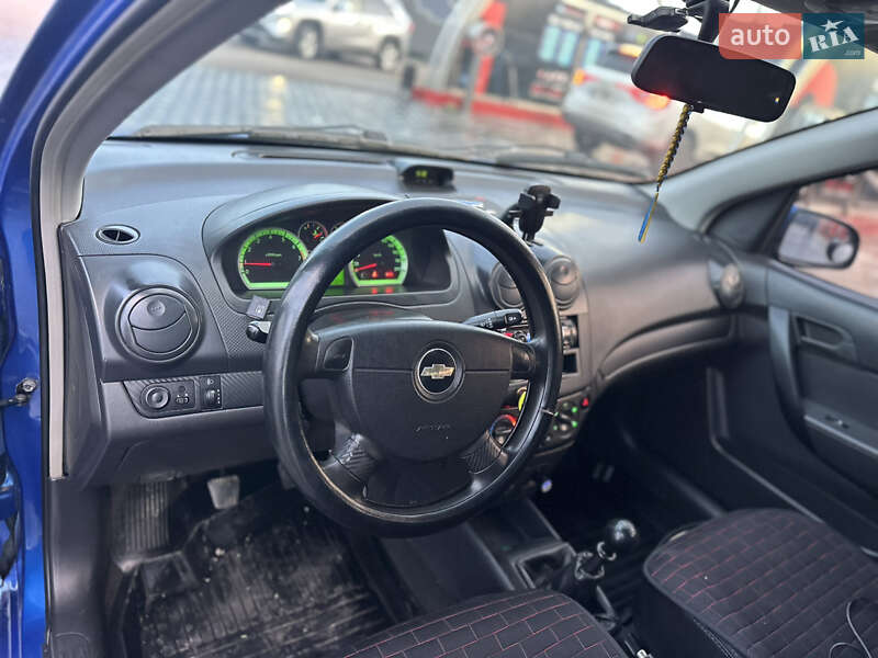 Седан Chevrolet Aveo 2008 в Полтаві