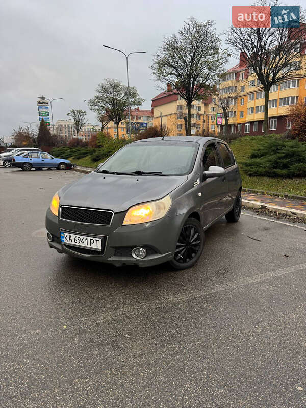 Хетчбек Chevrolet Aveo 2008 в Києві