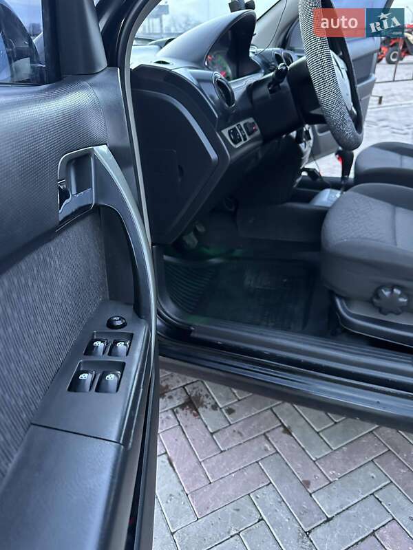 Седан Chevrolet Aveo 2008 в Харкові